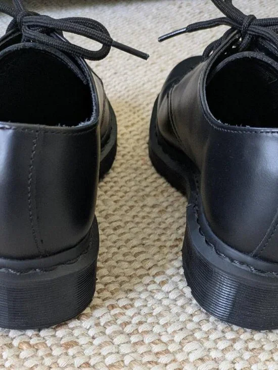 Dr. Martens Oxford Shoes - Size 8 - Picture 3 of 4